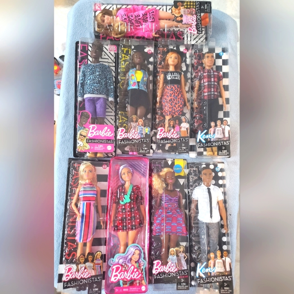 : 9 COLLECTABLE BARBIE KEN FASHIONISTA DOLLS #'s 10 68 157 50 153 39 64 9 & 79